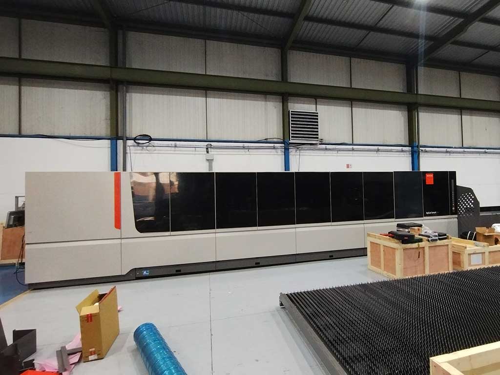 Innovación en procesos de corte láser industrial Sama