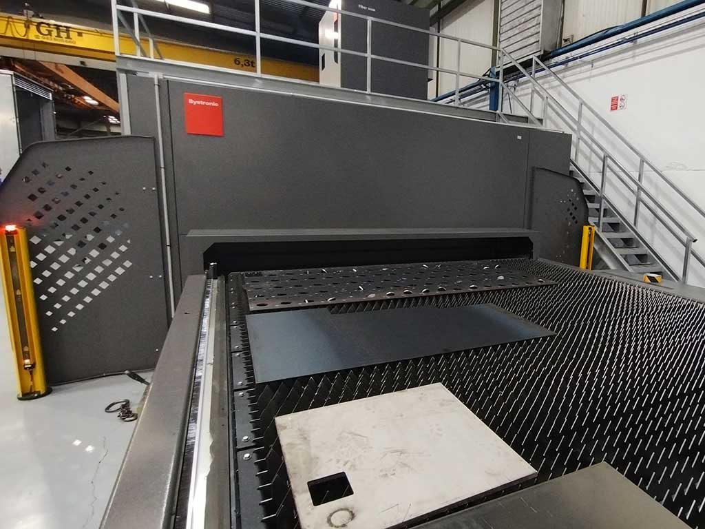 ByCut Smart 6225 para corte láser de chapa metálica